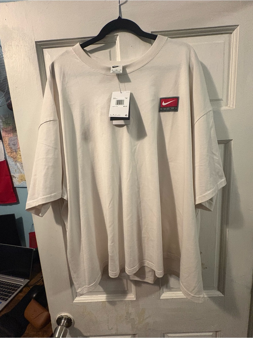 Nike mens oversized boxy tshirt 3xl